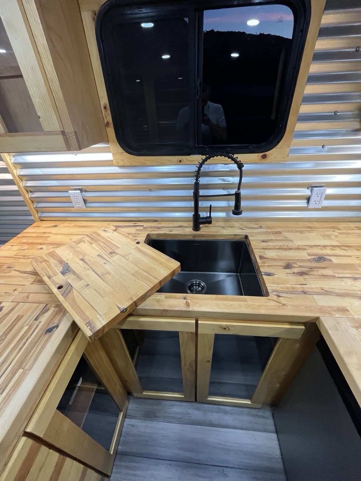 Custom Tiny House On Wheels For Sale thumbnail 3